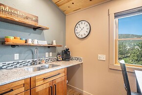 Solitude Longs Peak Suite 201 - Estes Park 1 Bedroom Studio by Redawni