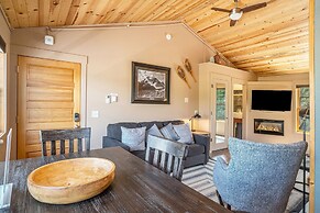 Solitude Longs Peak Suite 201 - Estes Park 1 Bedroom Studio by Redawni