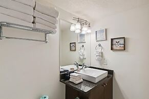 Dolphin Point 203c 2 Bedroom Condo by RedAwning