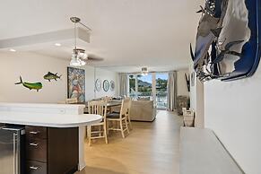 Dolphin Point 203c 2 Bedroom Condo by RedAwning