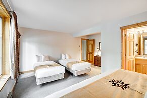 Beautiful 5br Home at The Ranch - Kids Ski Free! by RedAwning