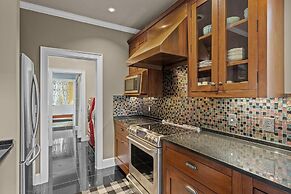 The Marsh House 2 Bedroom Home by RedAwning