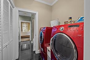 The Marsh House 2 Bedroom Home by RedAwning