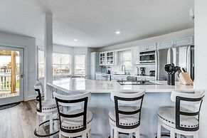 1650 N Fletcher Ave 4 Bedroom Home by RedAwning