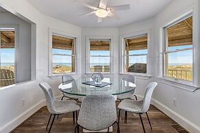 1650 N Fletcher Ave 4 Bedroom Home by RedAwning