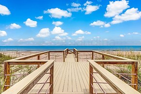 1650 N Fletcher Ave 4 Bedroom Home by RedAwning