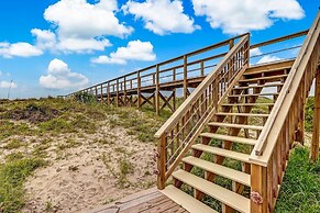 1650 N Fletcher Ave 4 Bedroom Home by RedAwning