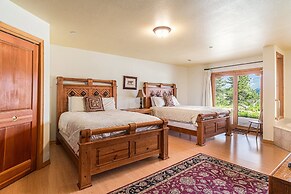 H7 at Hope Mountain -- 6-Bedroom Retreat Home at Allenspark Colorado 6