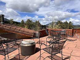 H7 at Hope Mountain -- 6-Bedroom Retreat Home at Allenspark Colorado 6