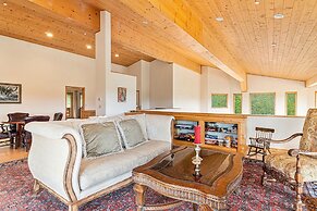 H7 at Hope Mountain -- 6-Bedroom Retreat Home at Allenspark Colorado 6