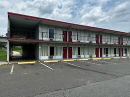 Loyalty Inn Charlotte Airport