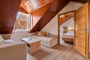 Hedera Estate, Hedera A6