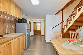 Hedera Estate, Hedera A6