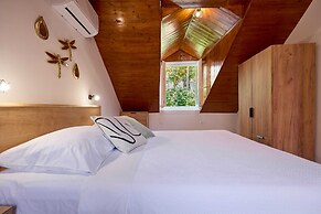 Hedera Estate, Hedera A6