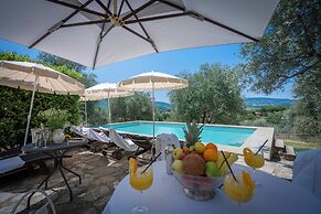 Villa Recanati, Val D' Orcia, Private Pool, Jacuzzi, Wifi