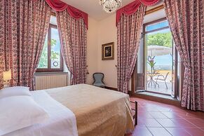 Villa Recanati, Val D' Orcia, Private Pool, Jacuzzi, Wifi