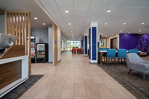 Holiday Inn Express & Suites Muskegon - Grand Haven by IHG