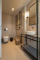 Yenesis Seaside Retreat - Adults only