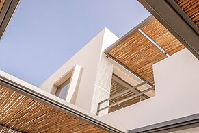 Yenesis Seaside Retreat - Adults only