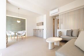 Yenesis Seaside Retreat - Adults only