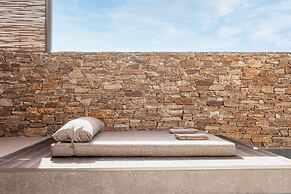 Yenesis Seaside Retreat - Adults only