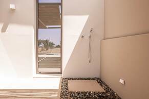 Yenesis Seaside Retreat - Adults only