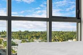 Roami at Little River Lofts