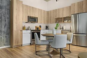 Roami at Little River Lofts