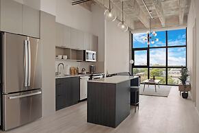 Roami at Little River Lofts