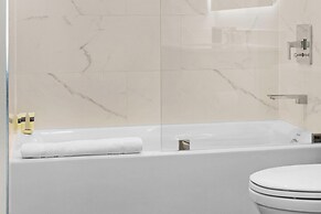 Roami at Little River Lofts