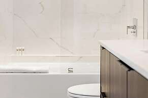 Roami at Little River Lofts