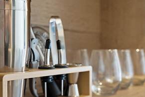 Roami at Little River Lofts