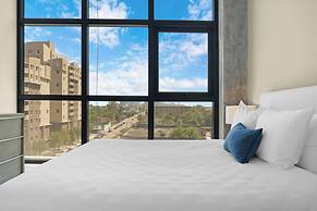 Roami at Little River Lofts