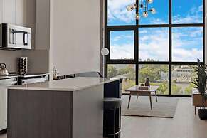 Roami at Little River Lofts