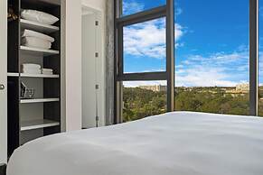 Roami at Little River Lofts