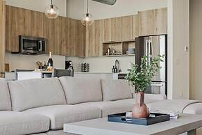 Roami at Little River Lofts