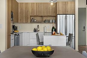 Roami at Little River Lofts