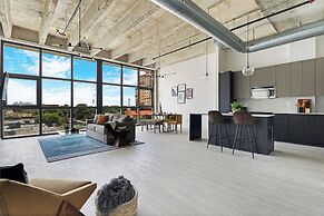 Roami at Little River Lofts