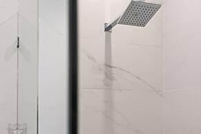 Roami at Little River Lofts