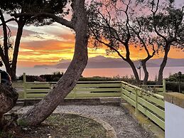 Les Bouganvilles by SolturElba