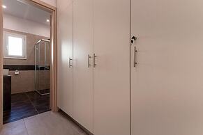 Kalamata Mediterranean Suites & Villas