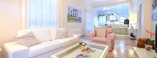 Kalamata Mediterranean Suites & Villas