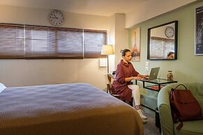 Kalamata Mediterranean Suites & Villas