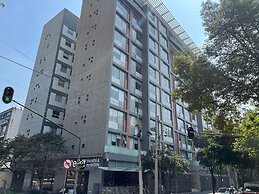 Roma Norte View Castle Chapultepec