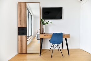 Berin Deluxe Penthouse with jacuzzi