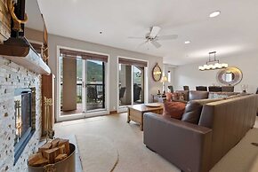 Beaver Creek Village 2 Bedroom Residence in the Heart of the Village!