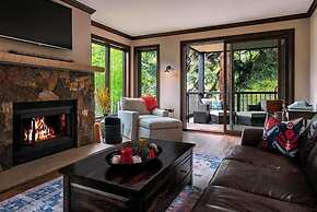 Beaver Creek Village Ski In, Ski Out 2 Bedroom