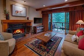 Beaver Creek Village Ski In, Ski Out 2 Bedroom