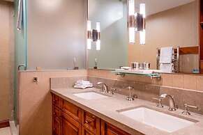 Beaver Creek Village Ski In, Ski Out 3 Bedroom