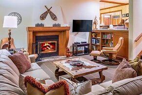 Beaver Creek Village Ski In, Ski Out 4 Bedroom